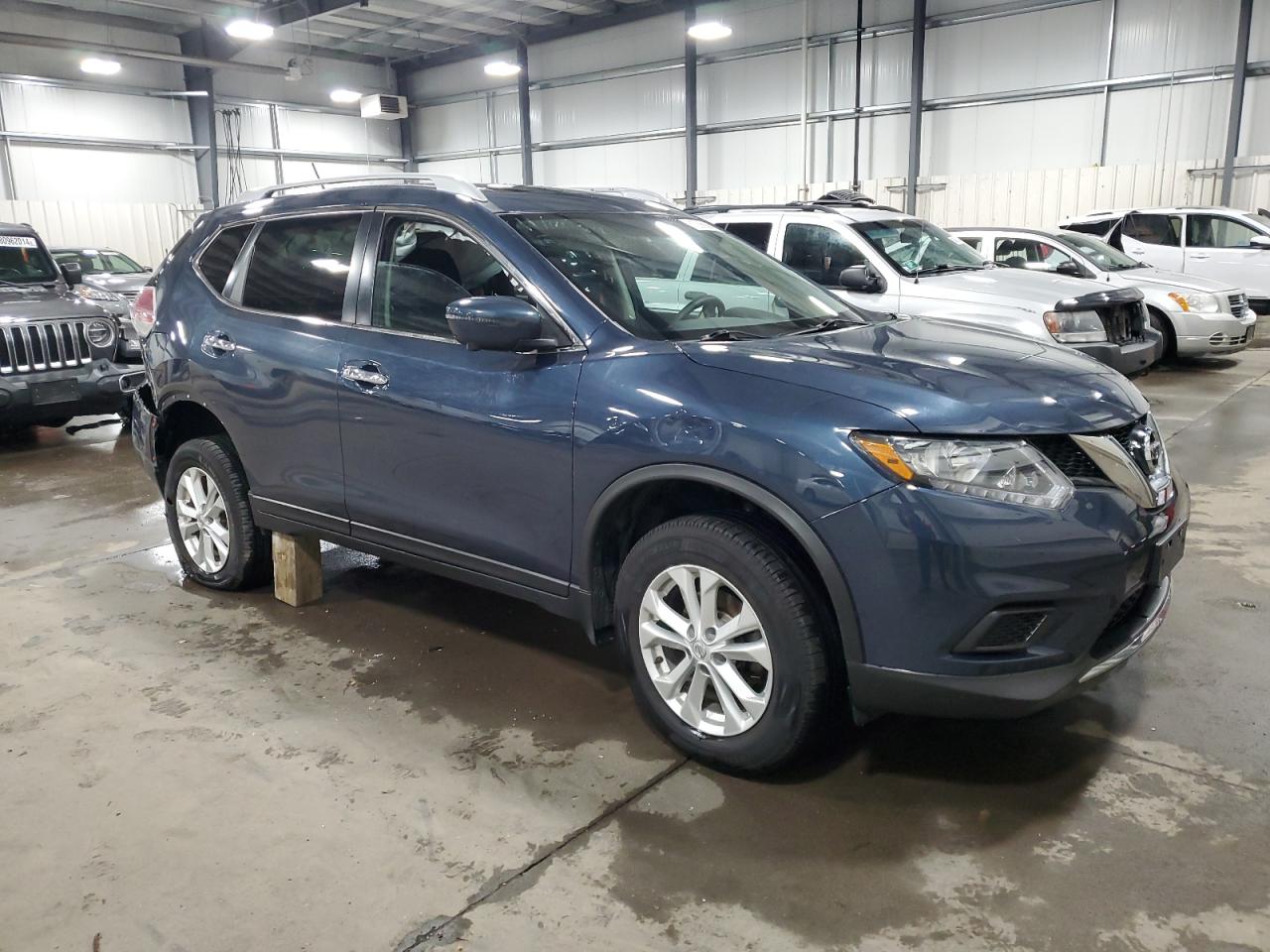 2016 Nissan Rogue - Image 4