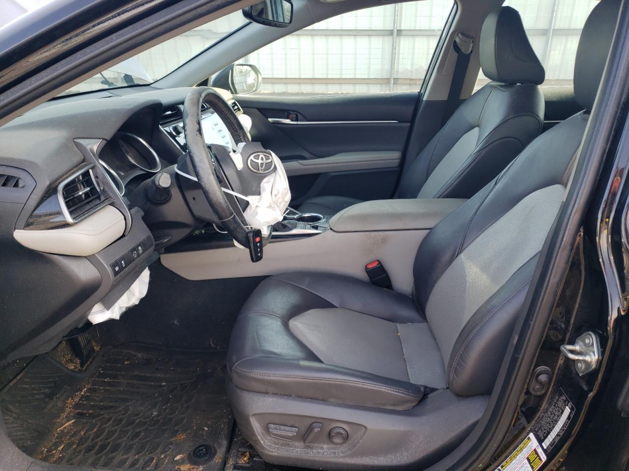 2020 Toyota Camry - Image 7
