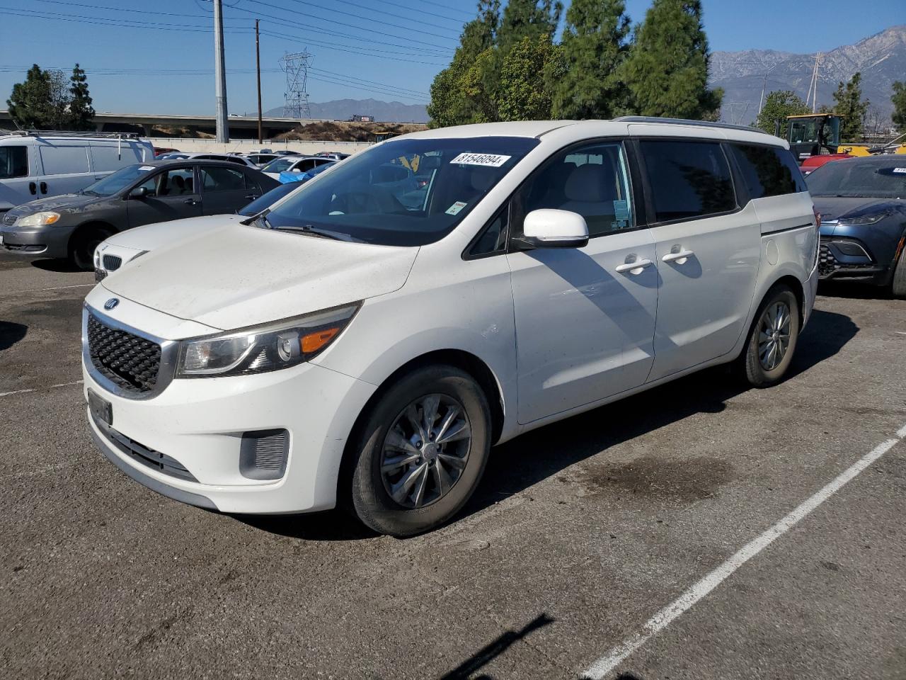 2016 Kia Sedona - Image 1