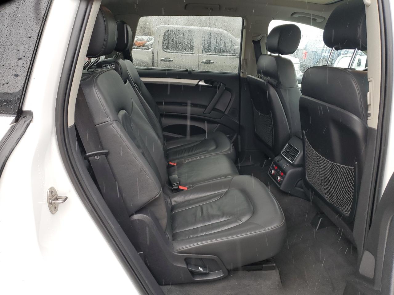 2010 Audi Q7 - Image 11