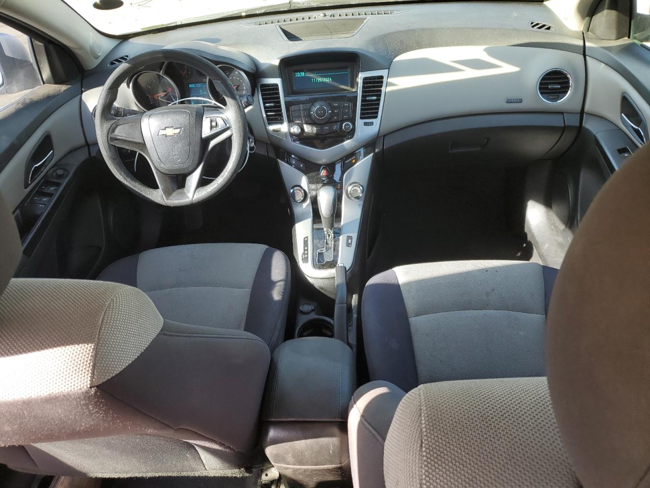 2013 Chevrolet Cruze - Image 8