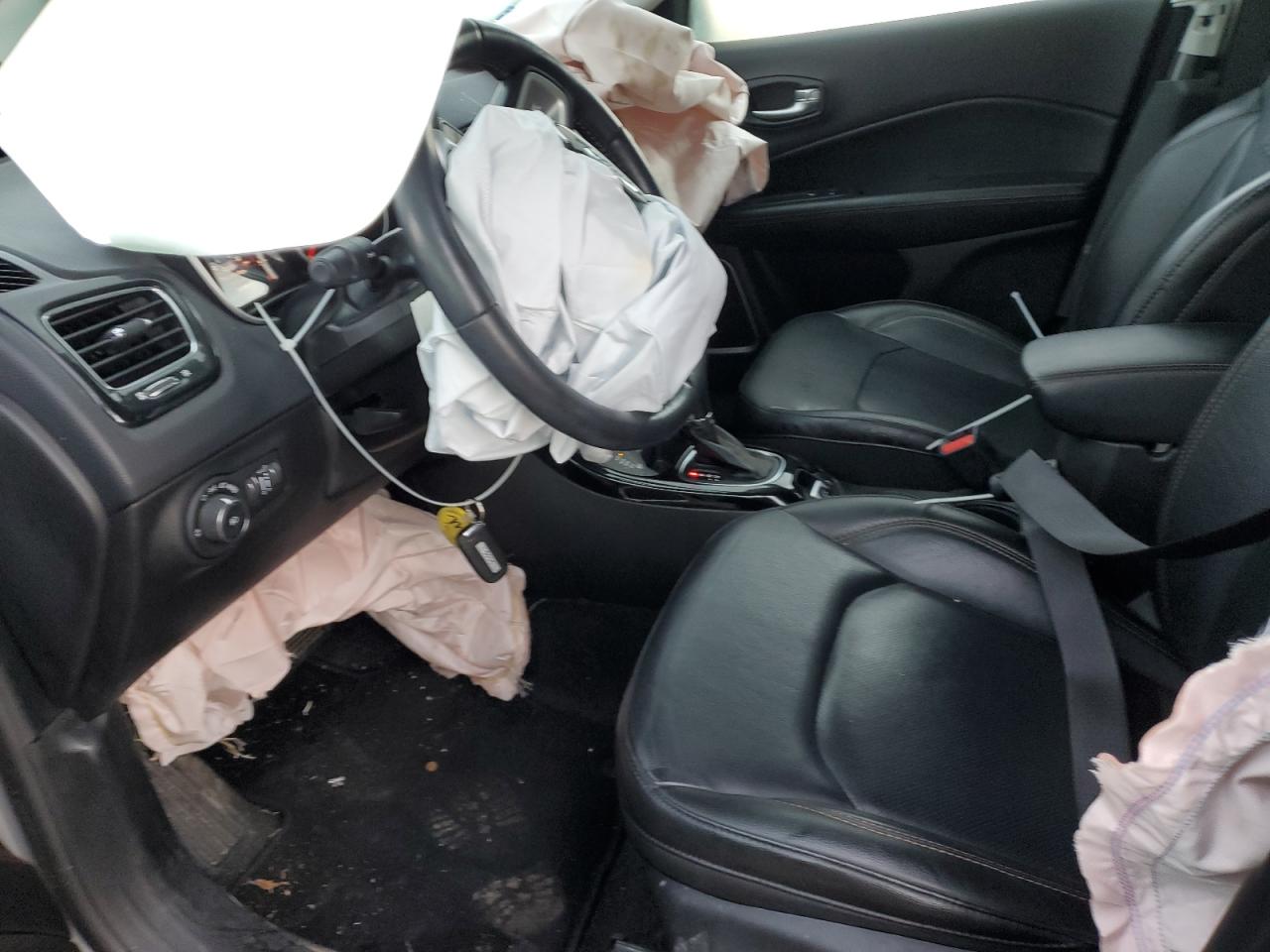 2019 Jeep Compass Limited VIN: 3C4NJDCB6KT595904 Lot: 79703064