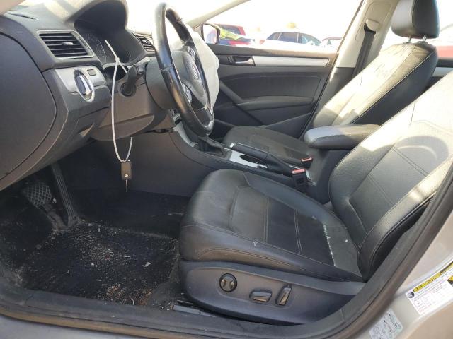  VOLKSWAGEN PASSAT 2013 Сірий
