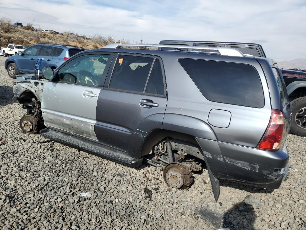 2005 Toyota 4Runner - Image 2