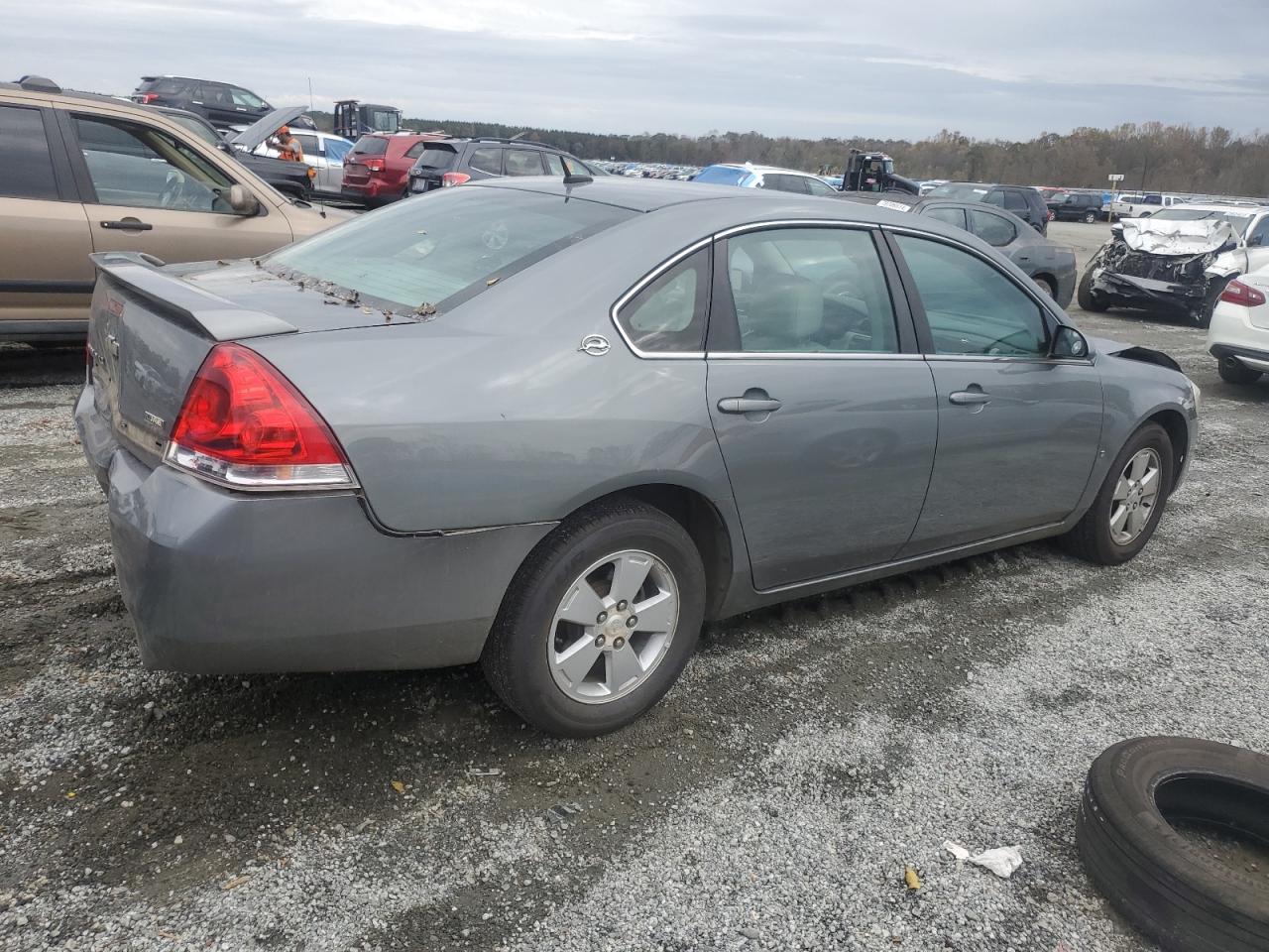2008 Chevrolet Impala - Image 3