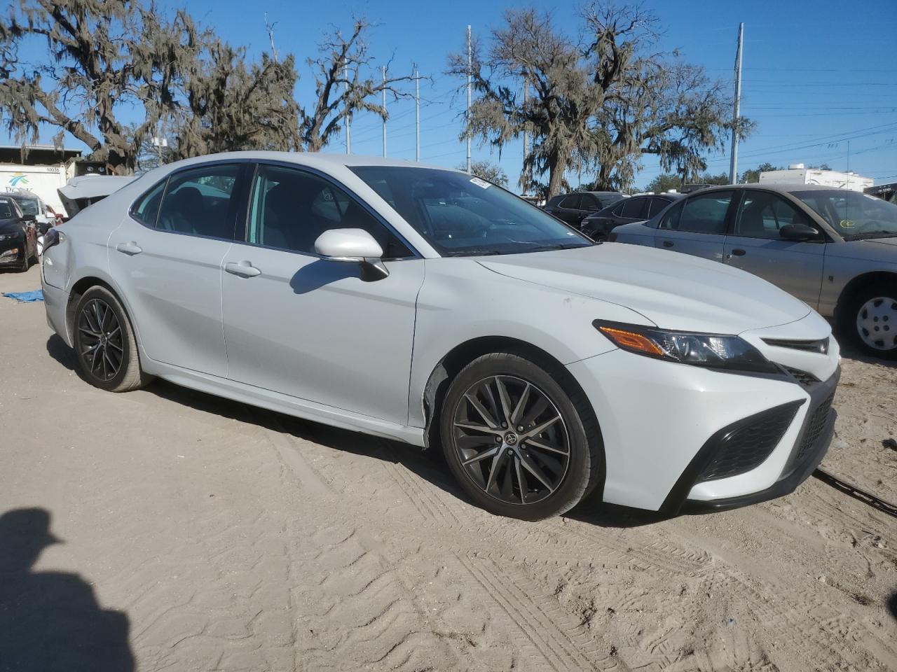 2023 Toyota Camry - Image 4