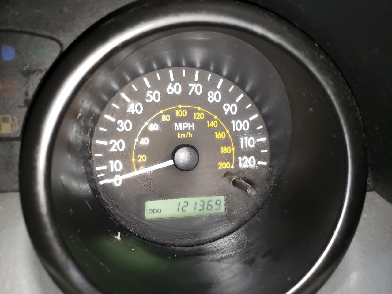 2005 Chevrolet Aveo - Image 9
