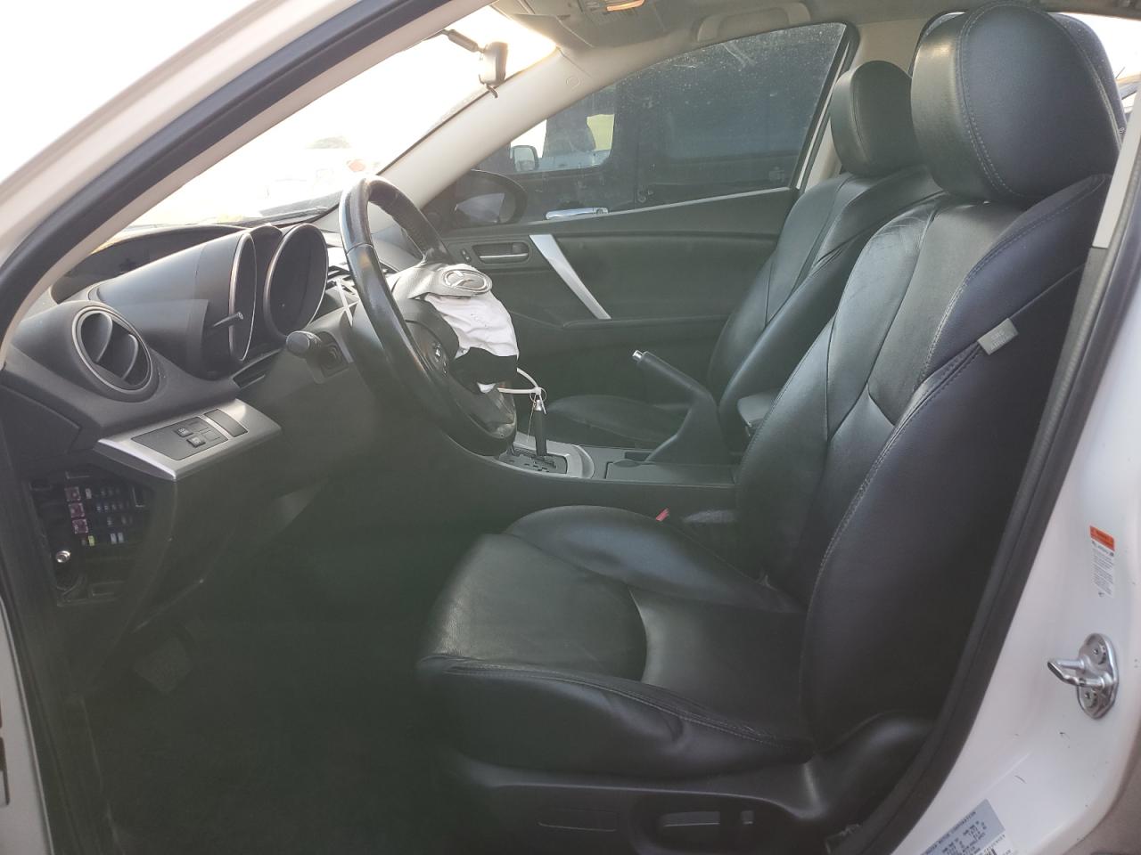 2011 Mazda 3 S VIN: JM1BL1W65B1363456 Lot: 77378364