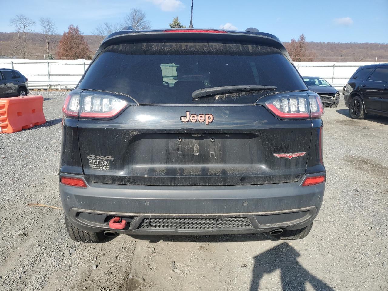 2019 Jeep Cherokee Trailhawk VIN: 1C4PJMBN4KD200659 Lot: 81462984