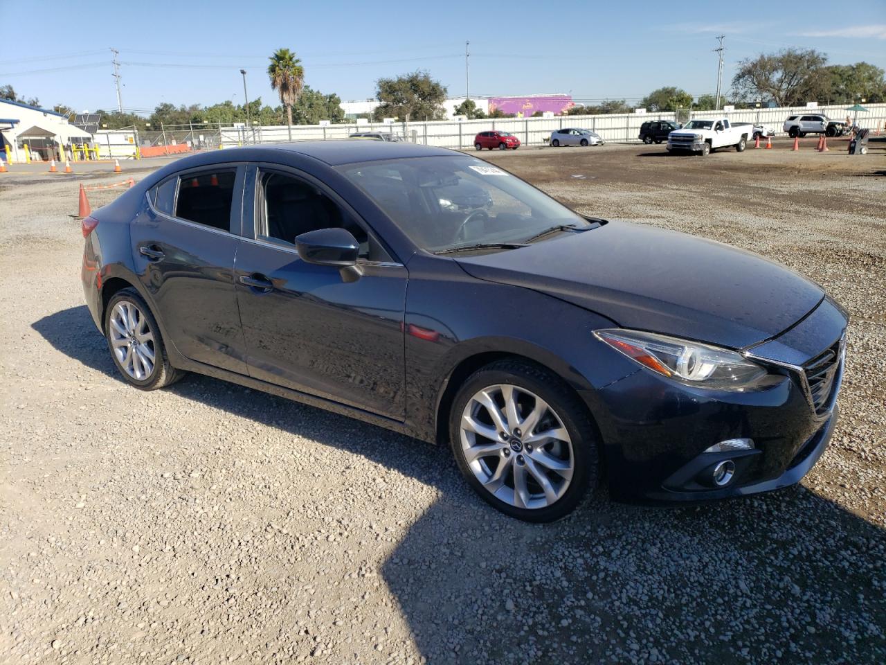 2014 Mazda 3 - Image 4