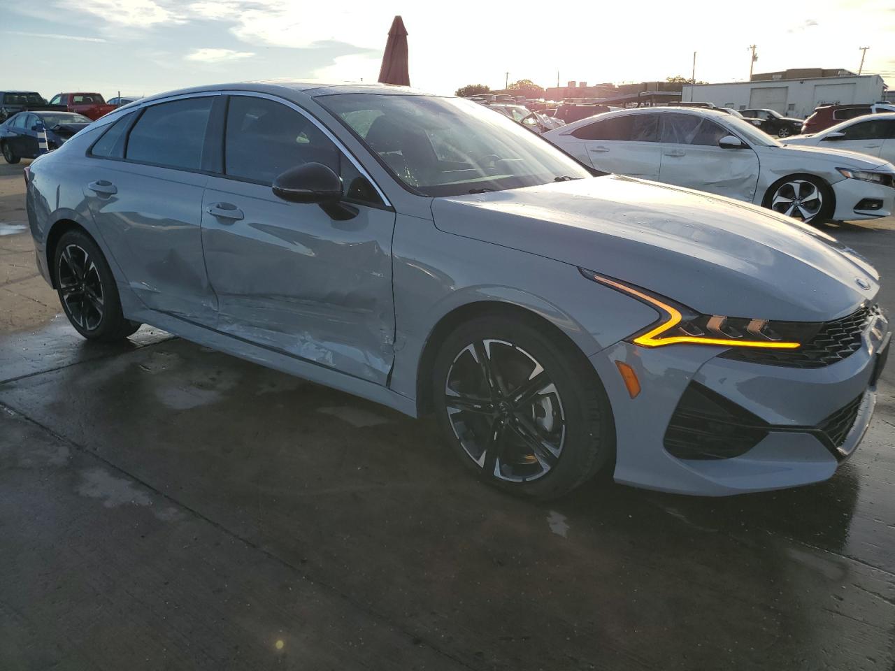 2021 Kia K5 - Image 4