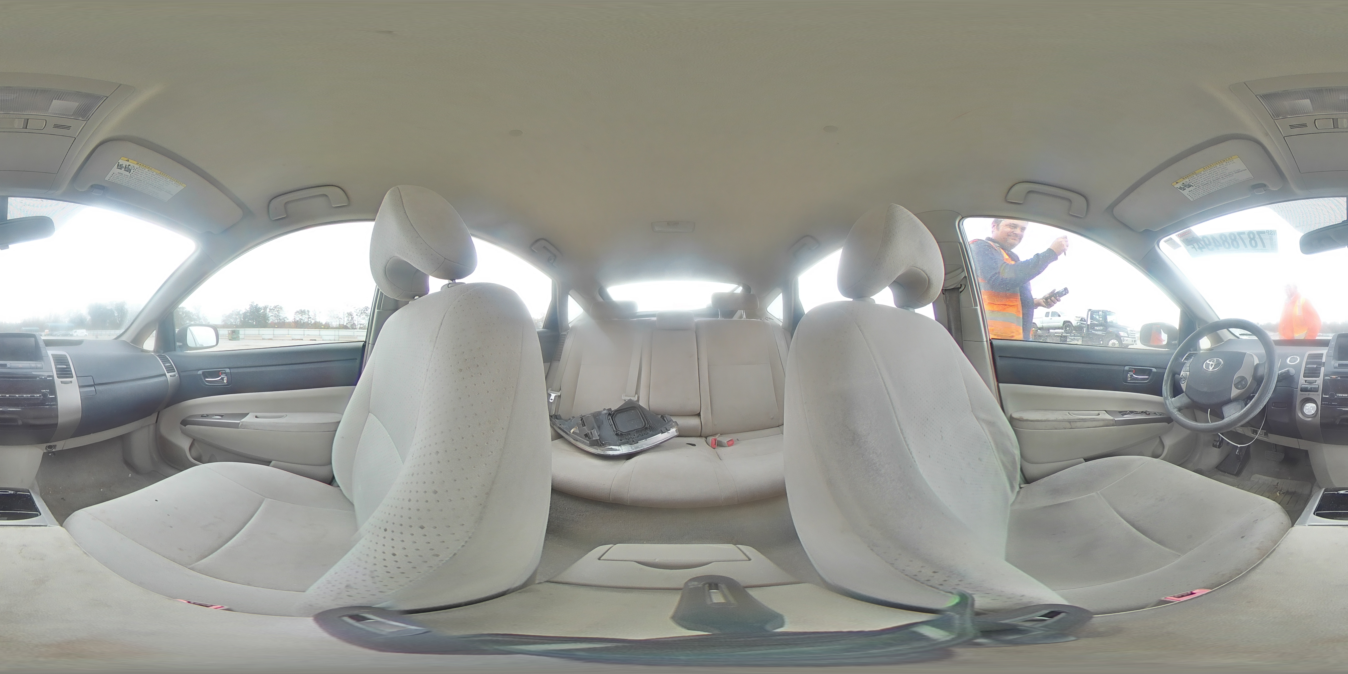 2007 Toyota Prius - Image 12