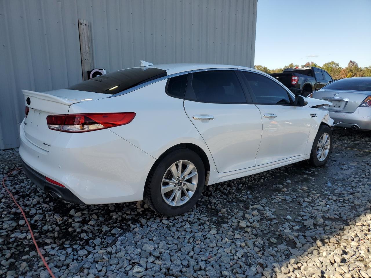 VIN 5XXGT4L37JG196621 2018 KIA OPTIMA no.3