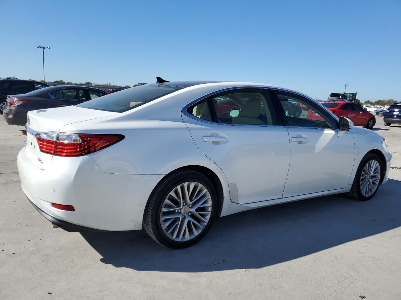 VIN JTHBK1GG9F2203895 2015 LEXUS ES350 no.3