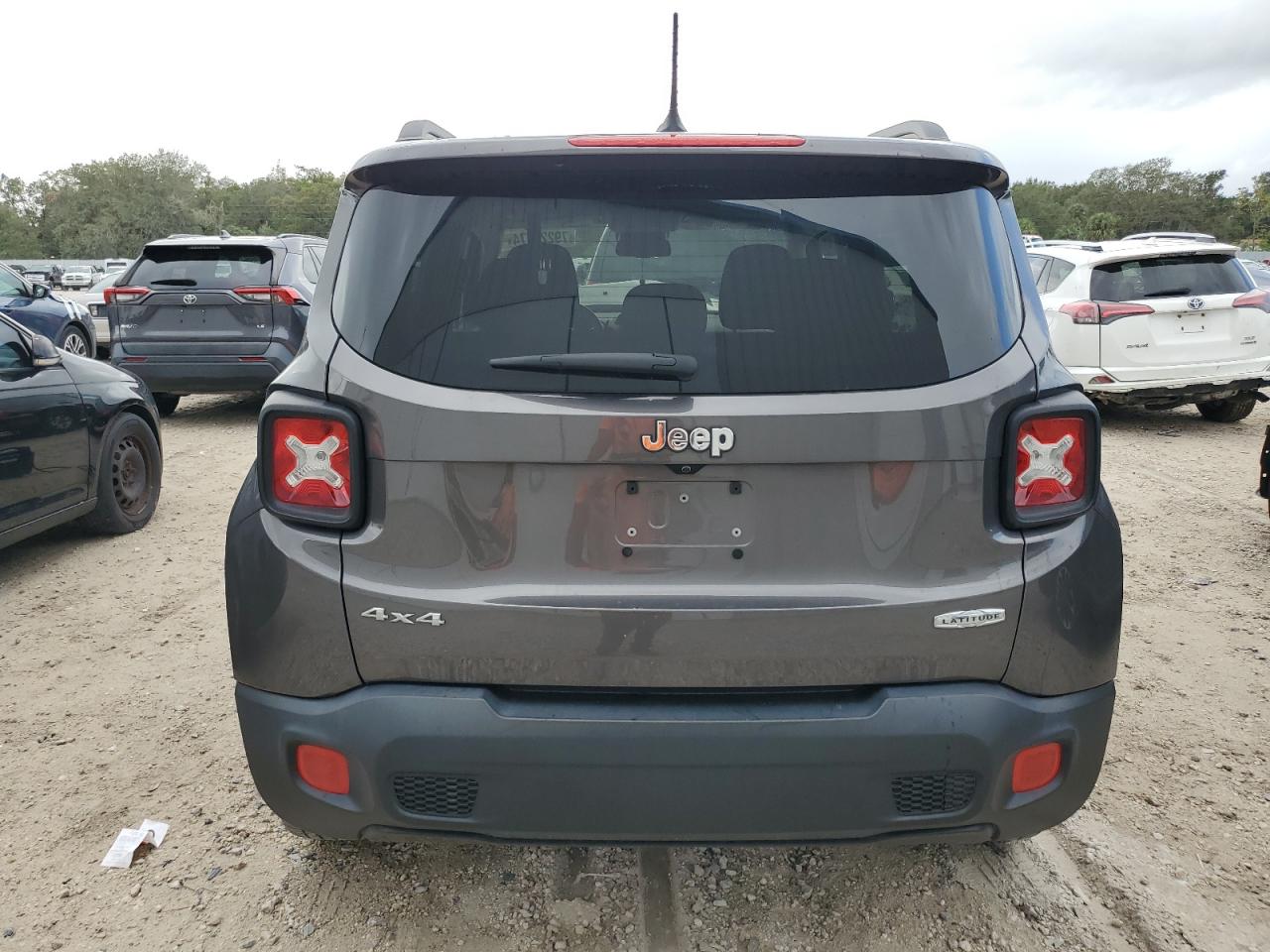 2016 Jeep Renegade Latitude VIN: ZACCJBBT8GPE13219 Lot: 79225274