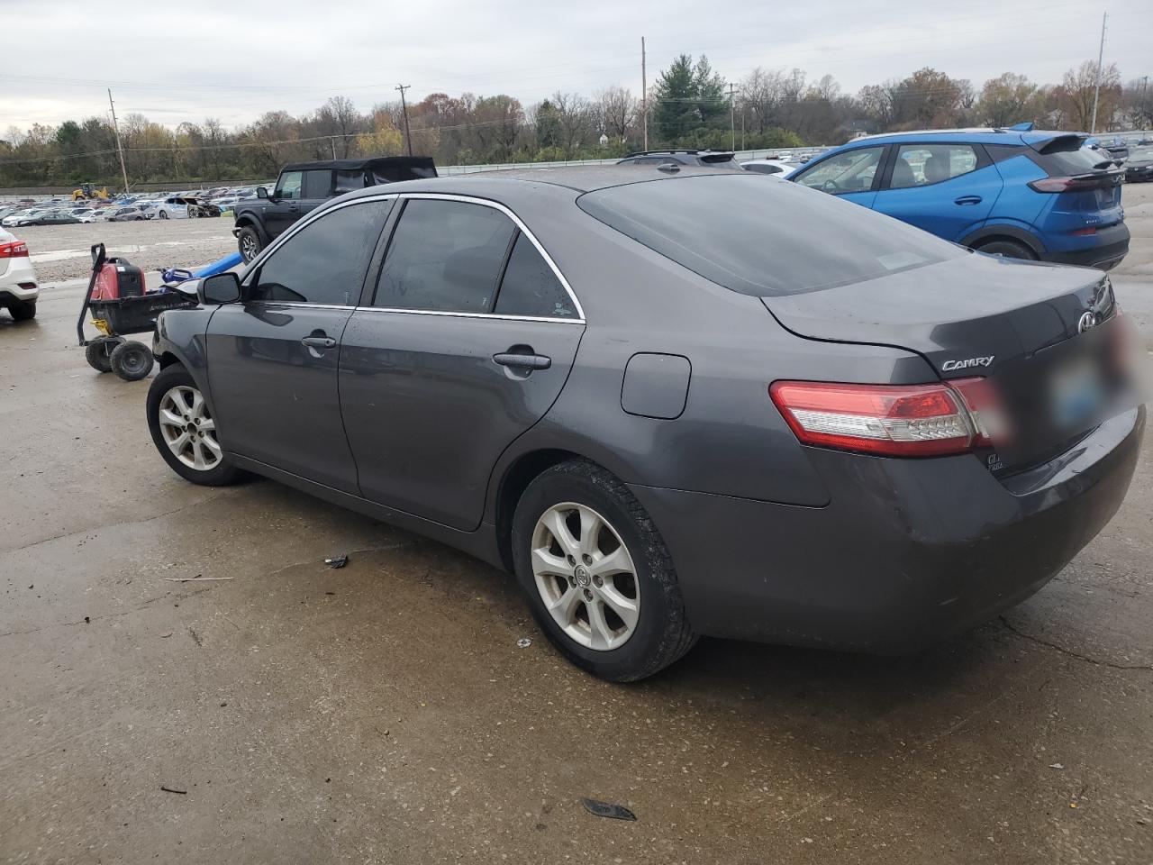 2011 Toyota Camry - Image 2