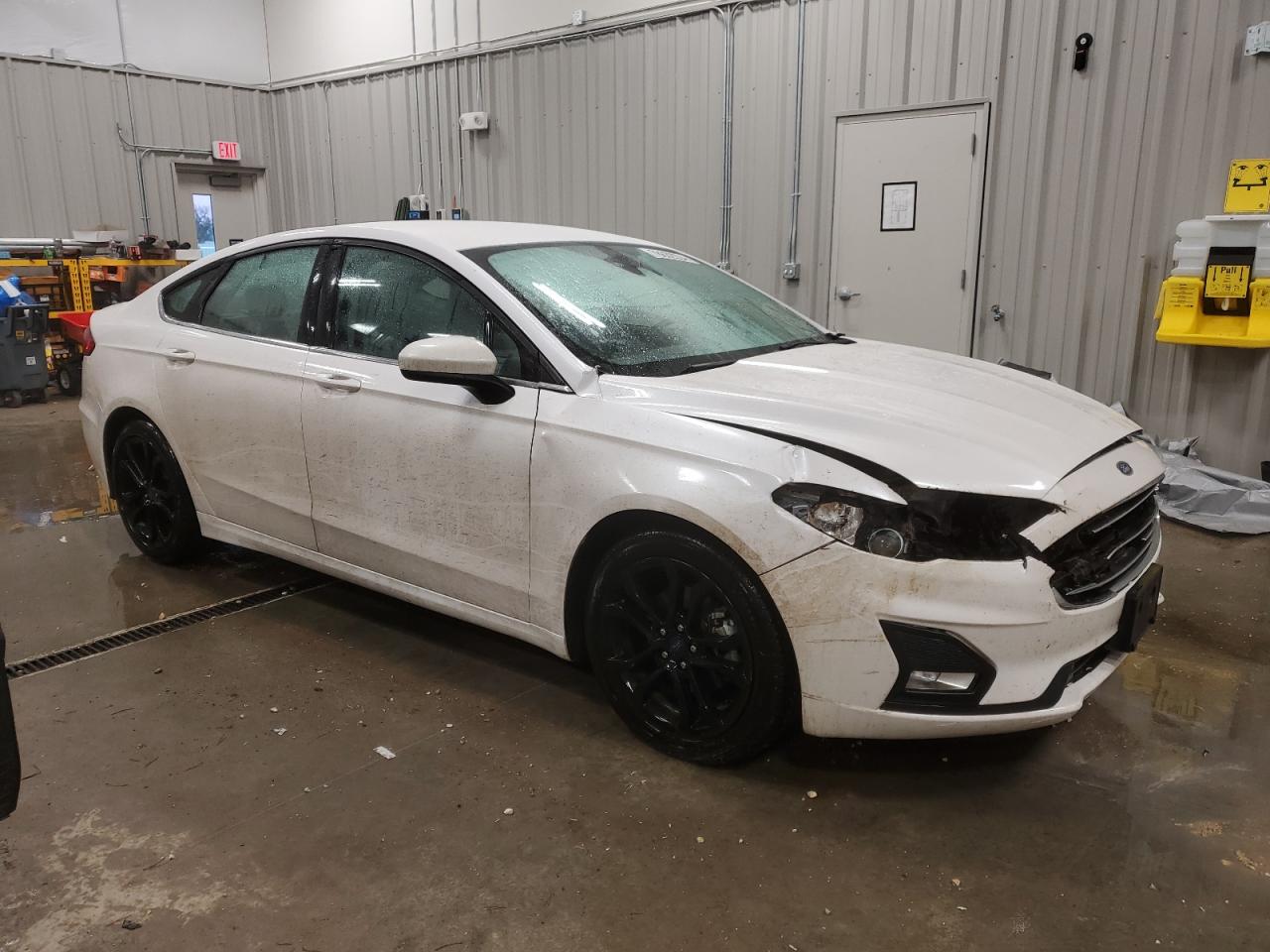 2019 Ford Fusion - Image 4