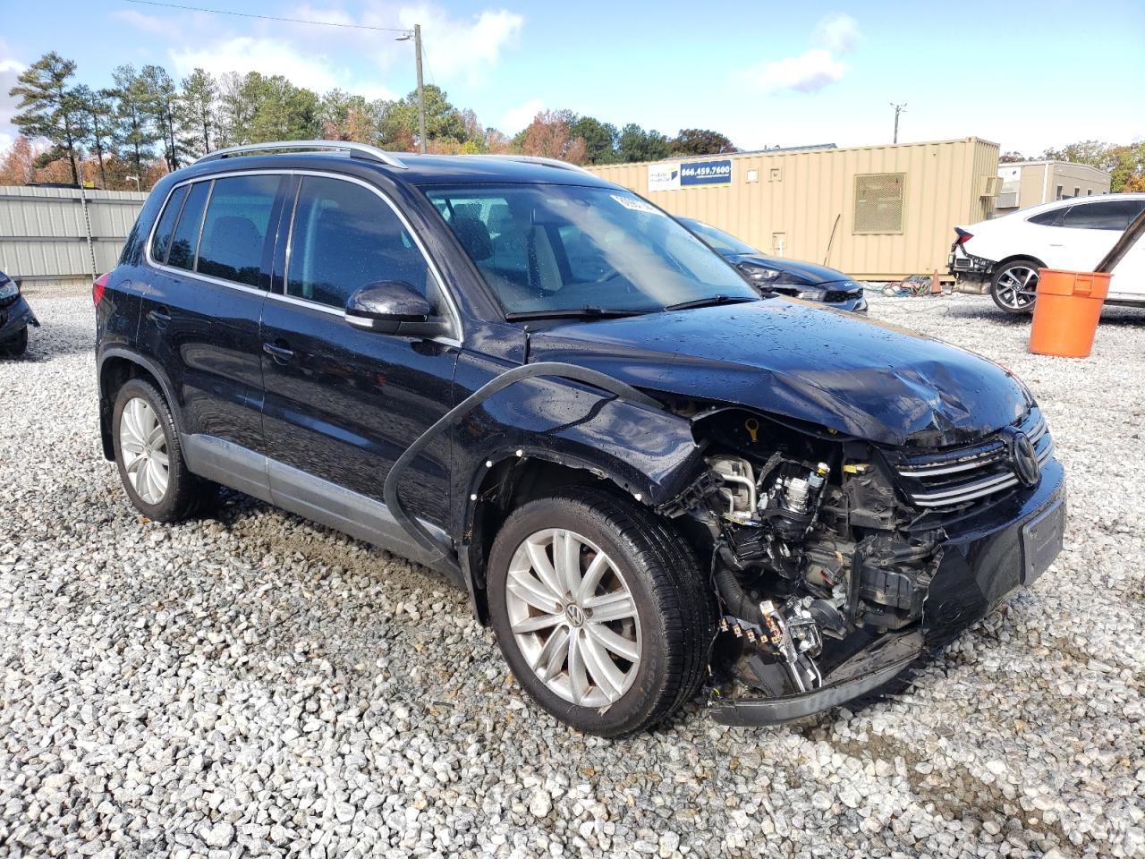 2016 Volkswagen Tiguan - Image 4