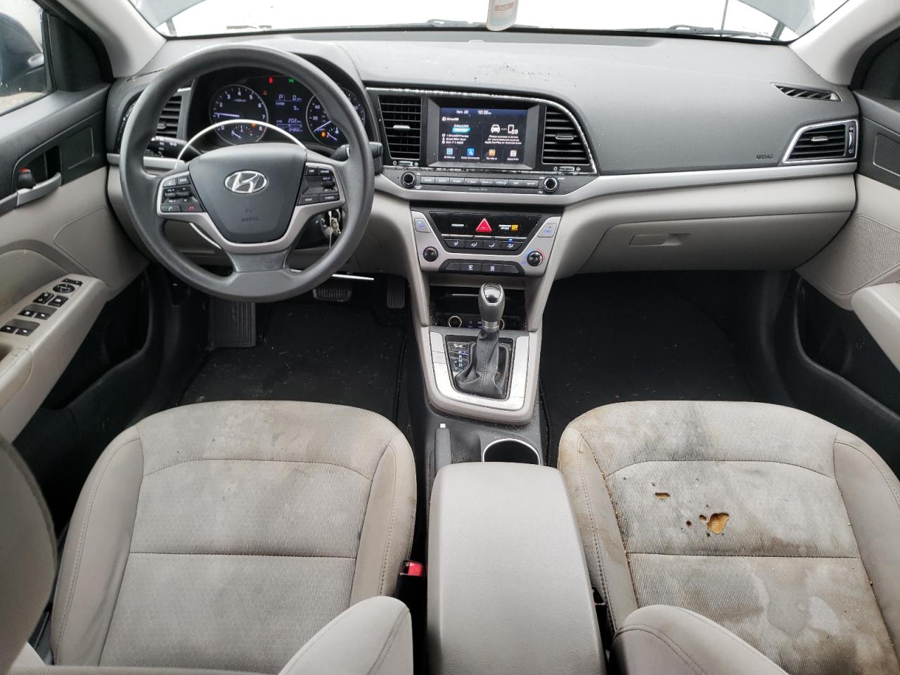 2017 Hyundai Elantra - Image 8