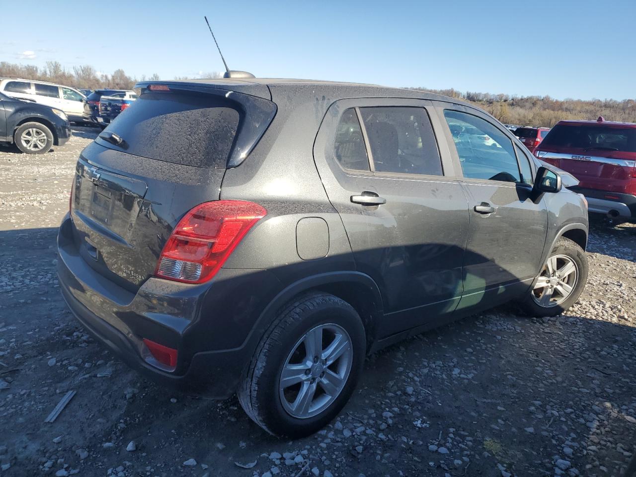 2019 Chevrolet Trax - Image 3