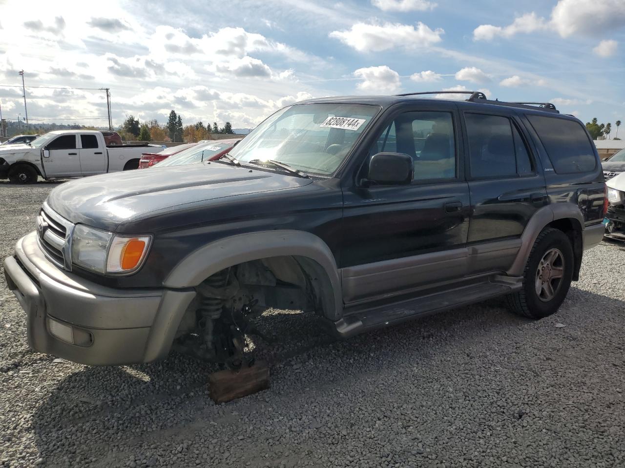 1999 Toyota 4Runner - Image 1