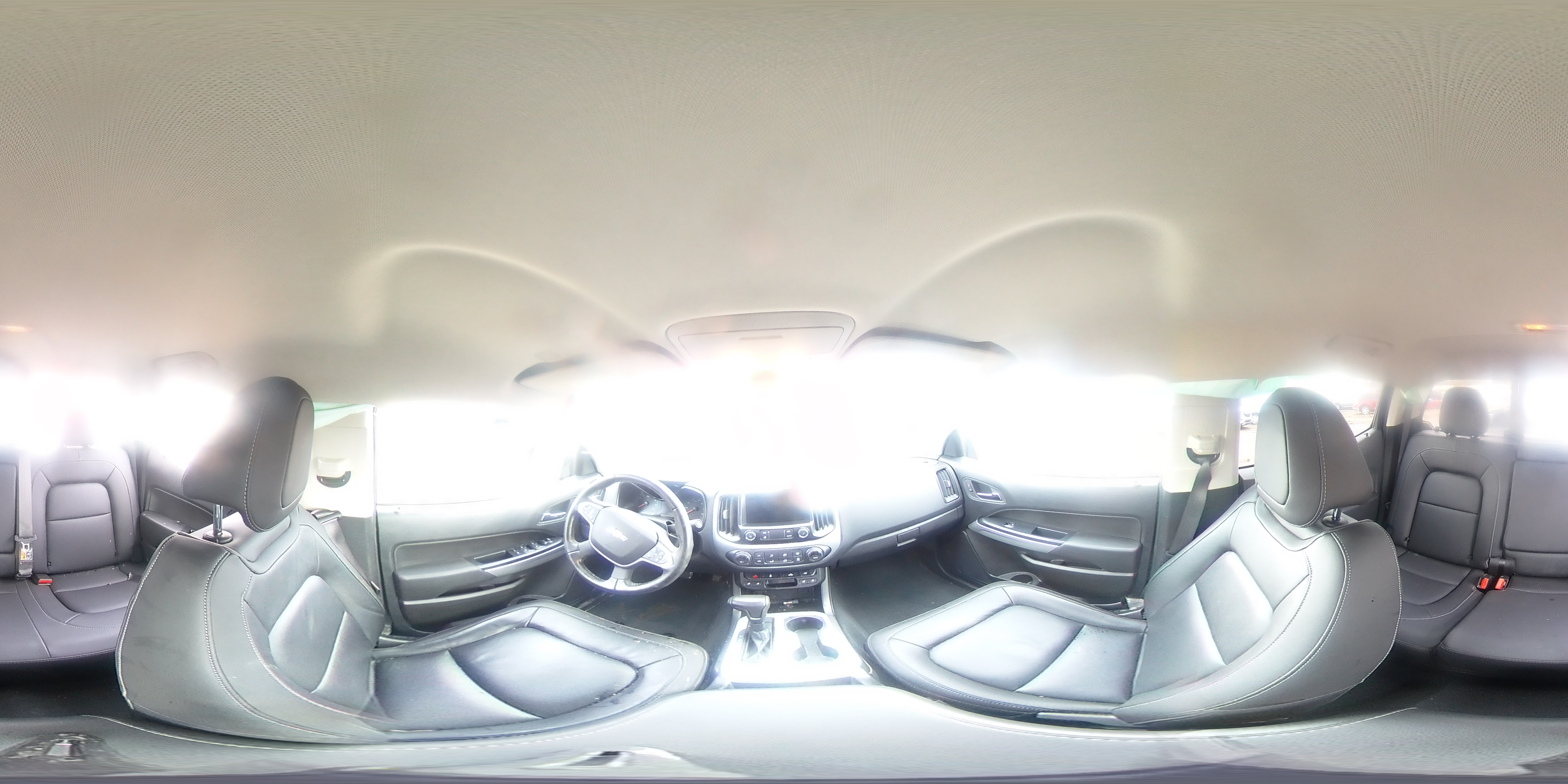 2021 Chevrolet Colorado - Image 13