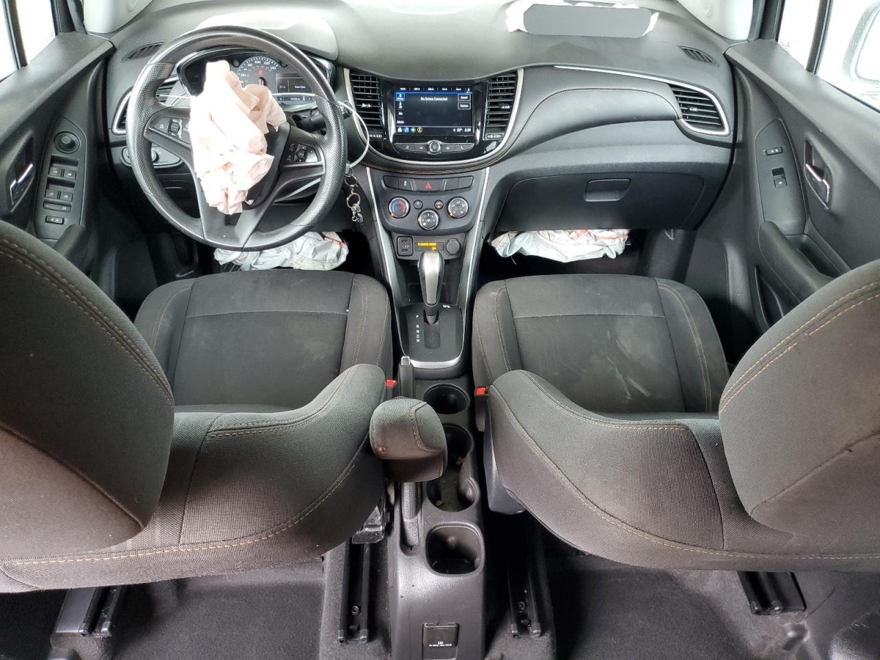 VIN 3GNCJPSB6JL156167 2018 CHEVROLET TRAX no.8