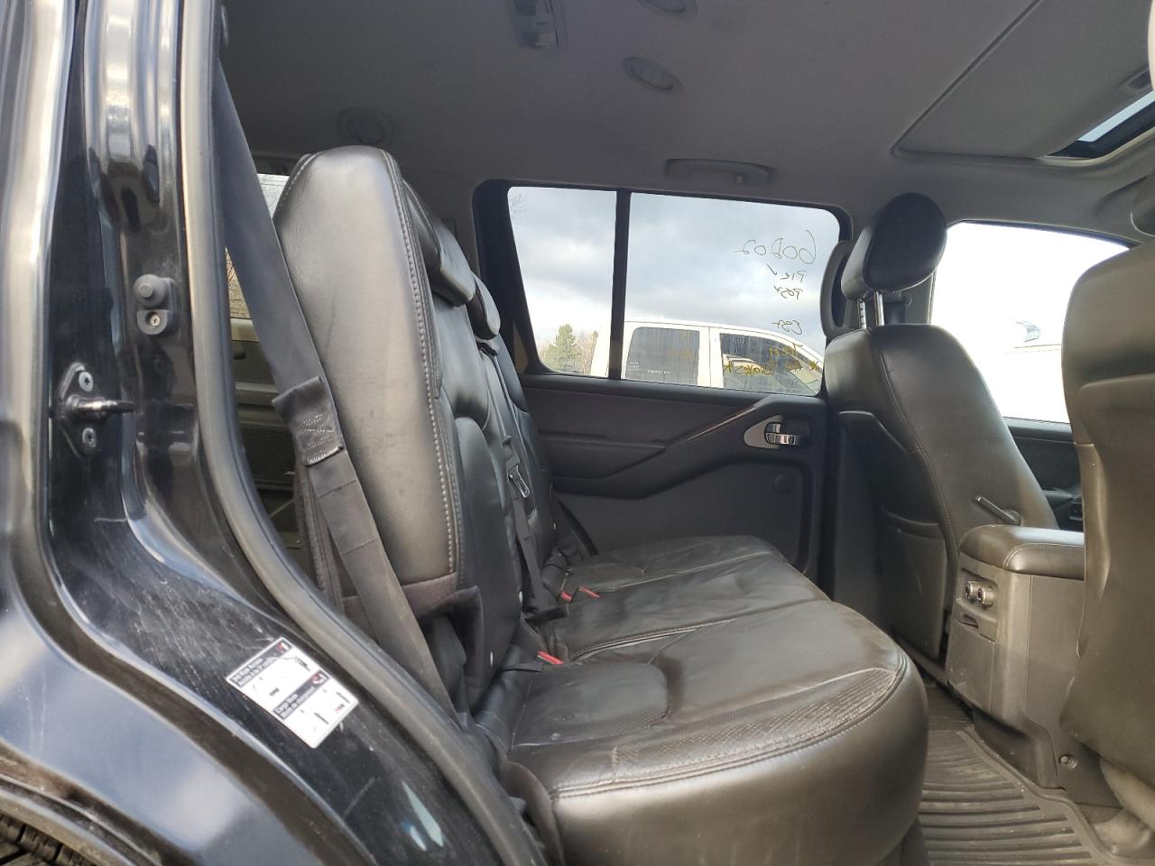 2007 Nissan Pathfinder - Image 11