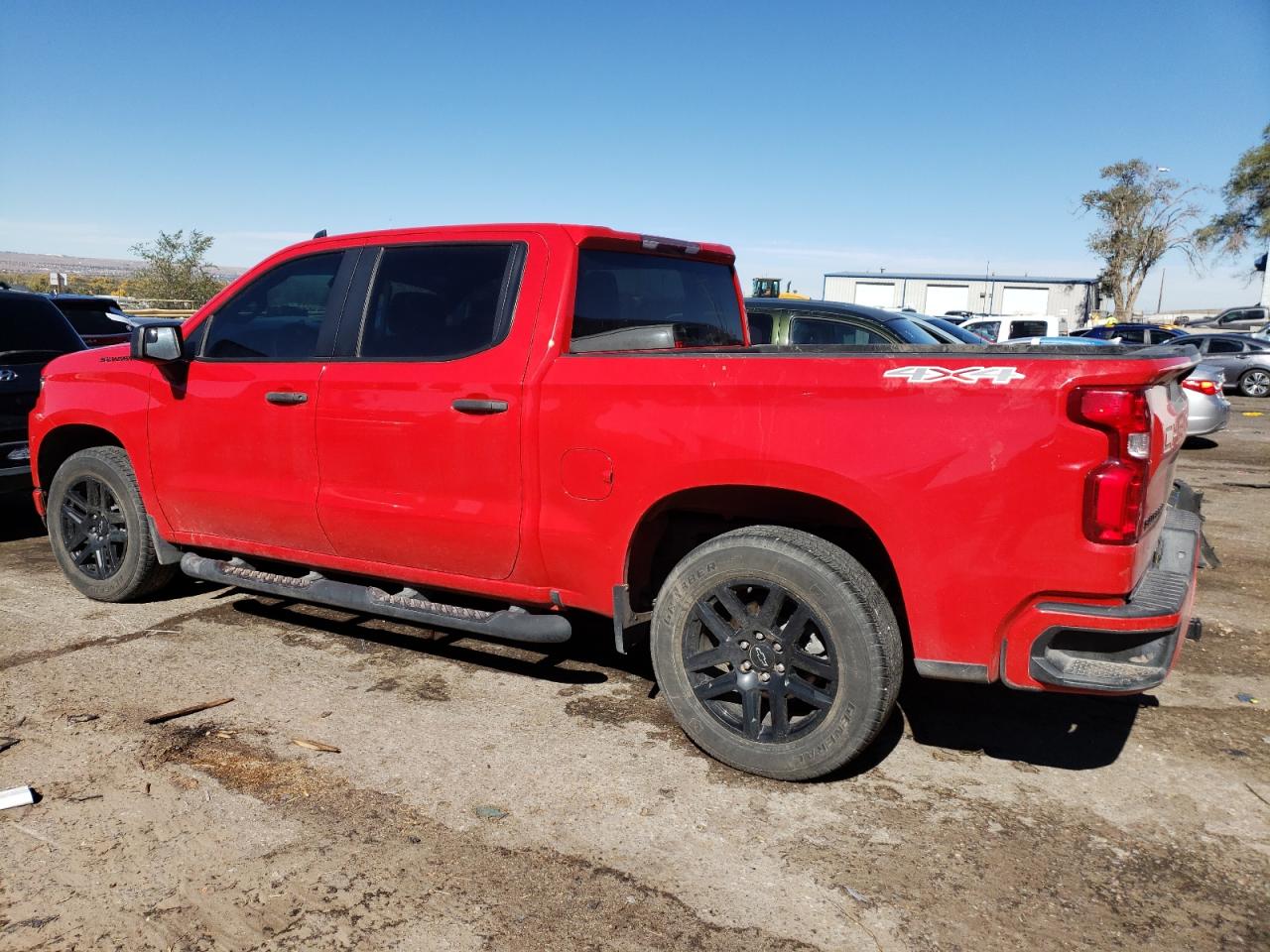 2022 Chevrolet Silverado - Image 2