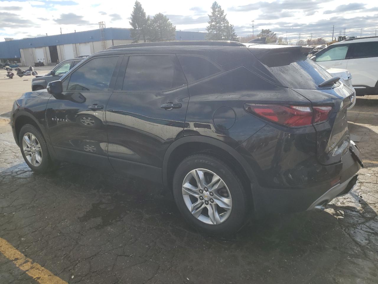 2020 Chevrolet Blazer - Image 2