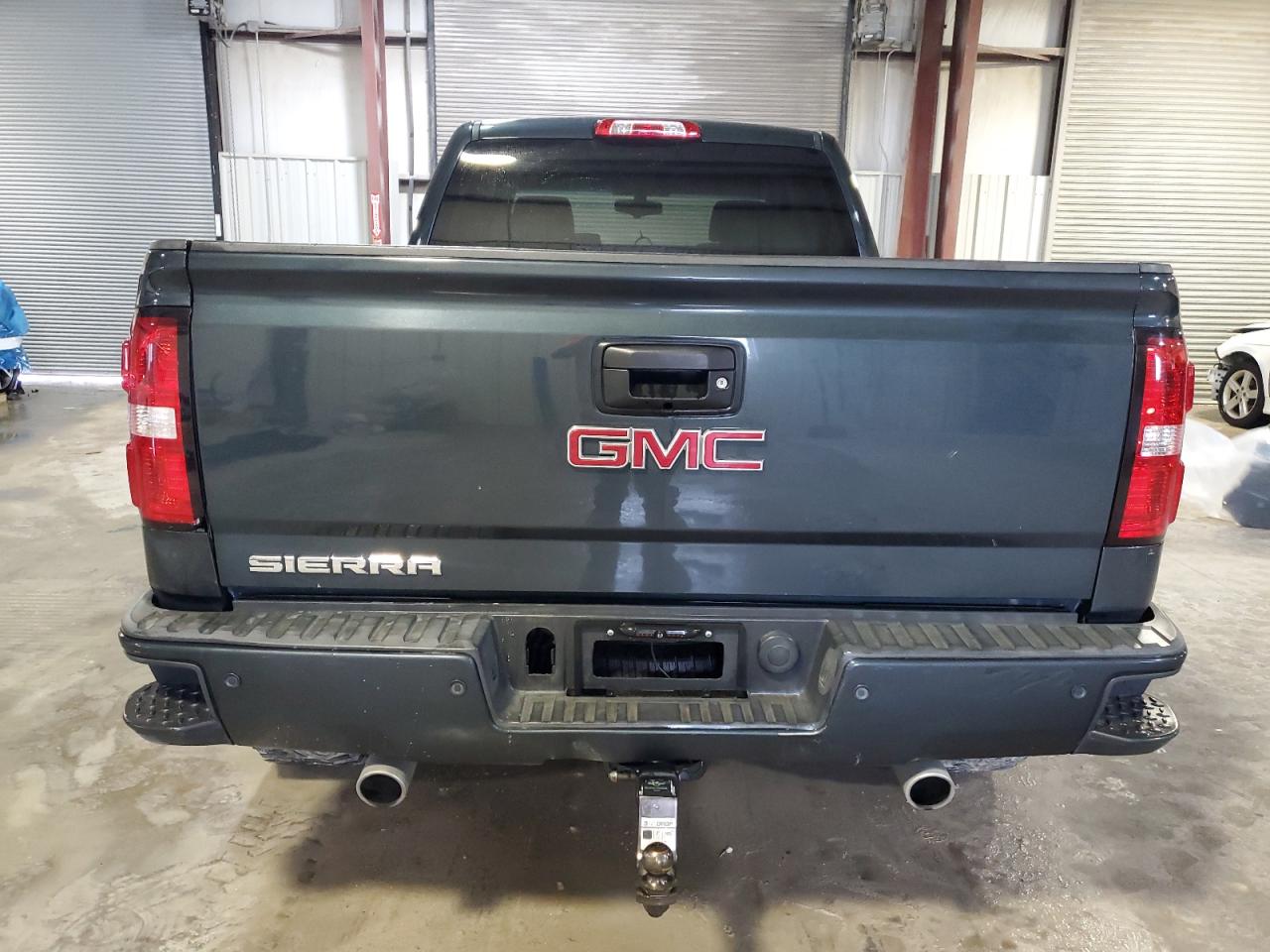 2017 GMC Sierra - Image 6