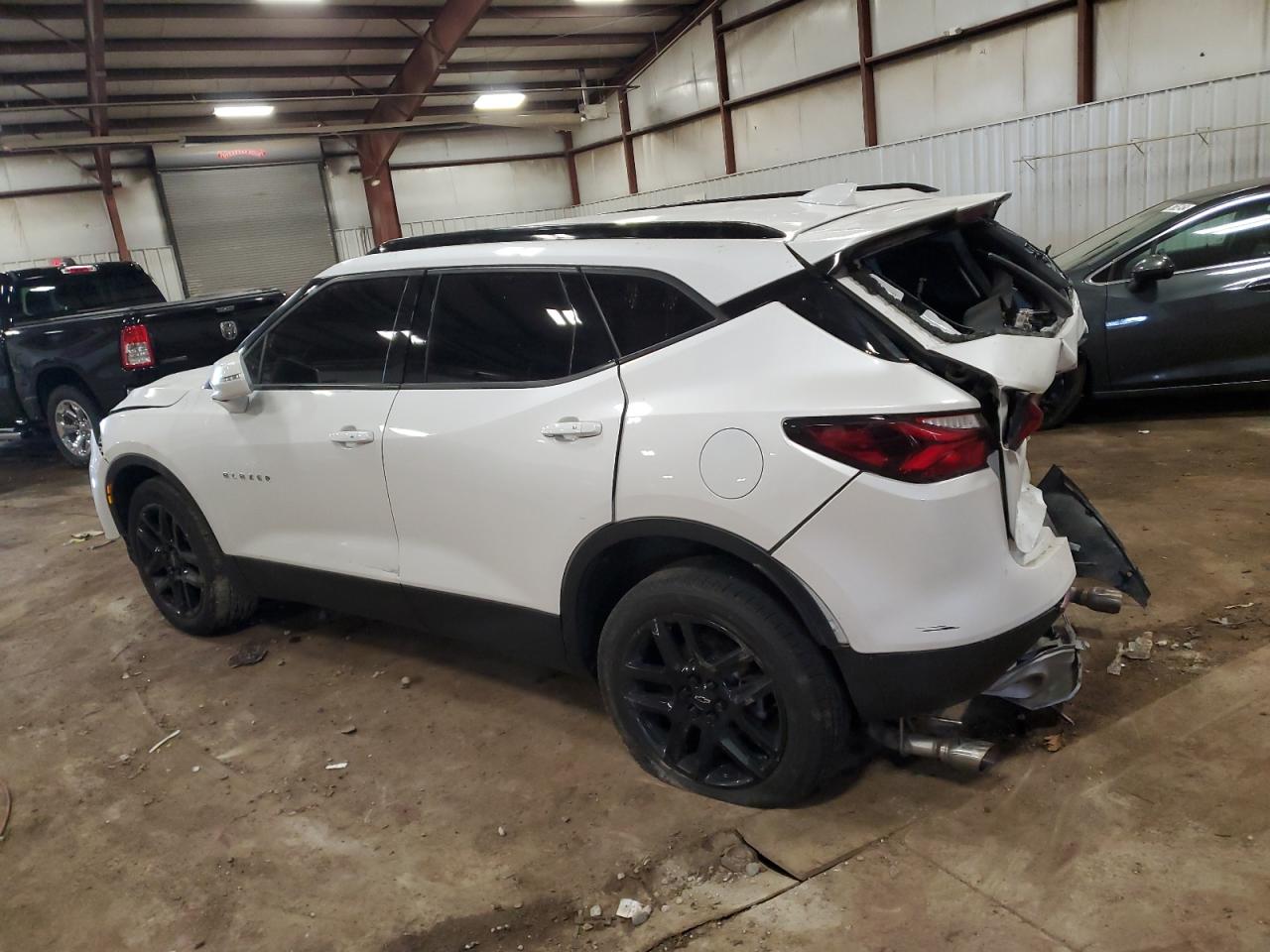 2020 Chevrolet Blazer - Image 2