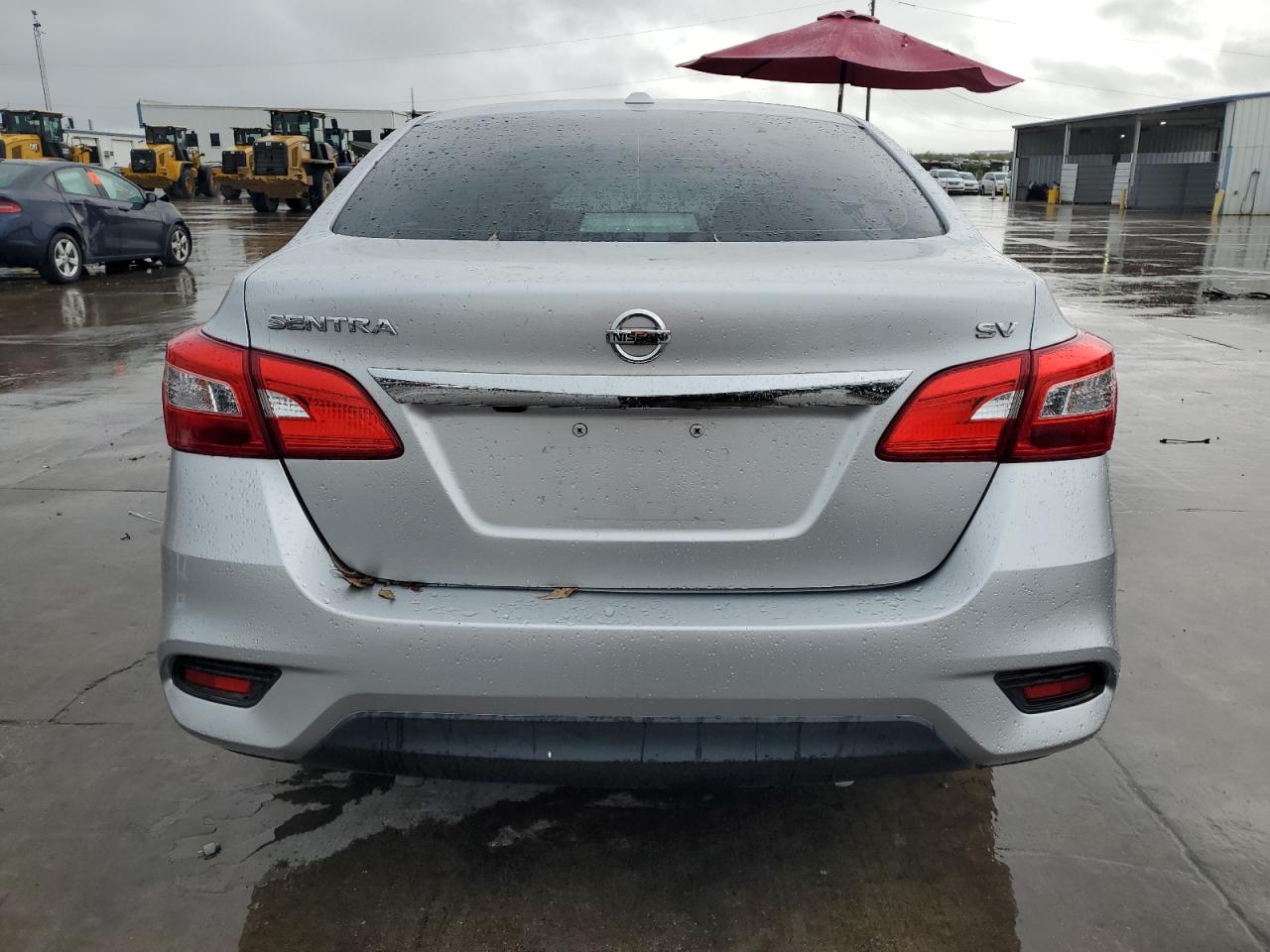 VIN 3N1AB7AP1JY301308 2018 NISSAN SENTRA no.6