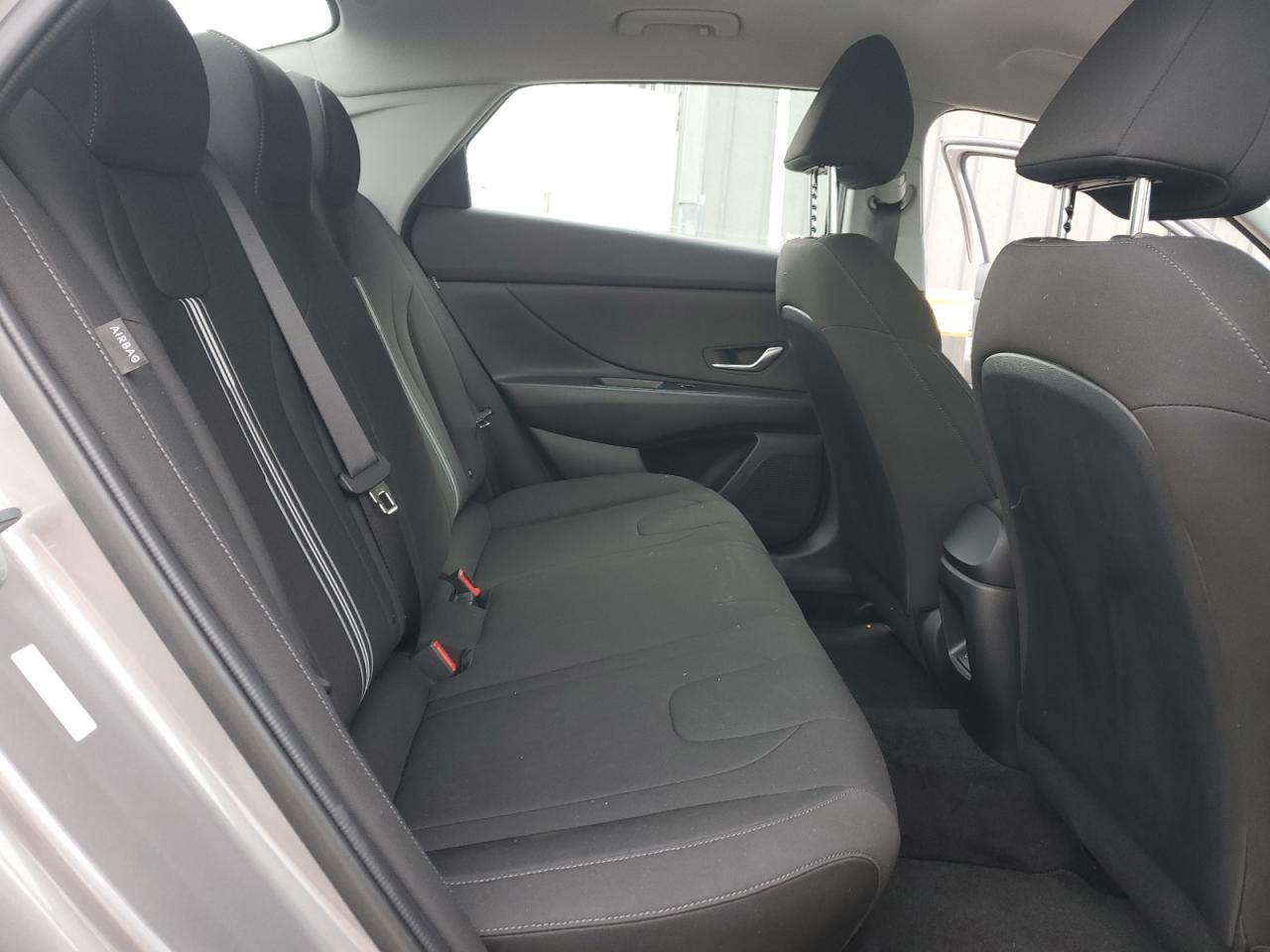 2024 Hyundai Elantra - Image 10