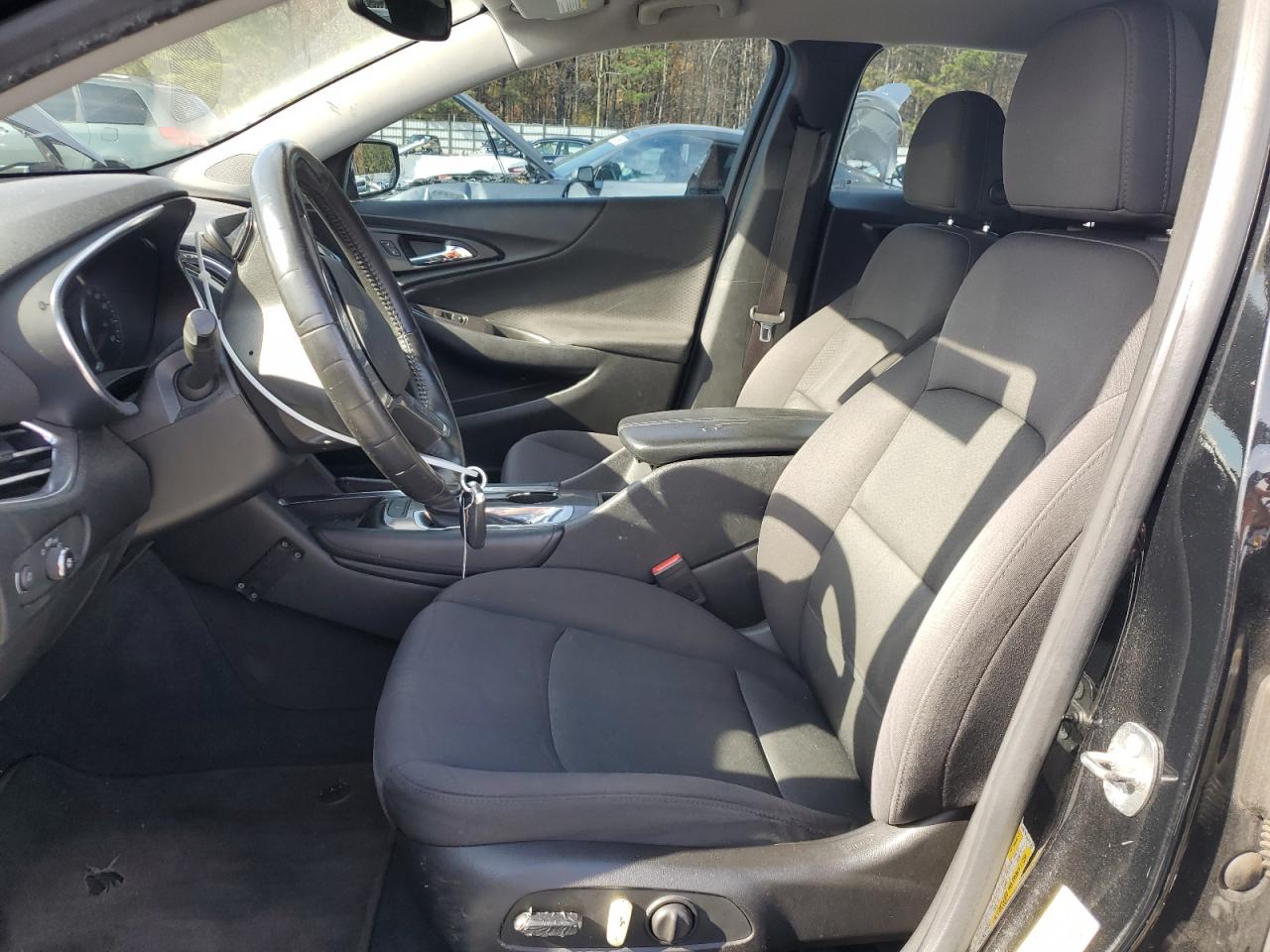 2017 Chevrolet Malibu - Image 7