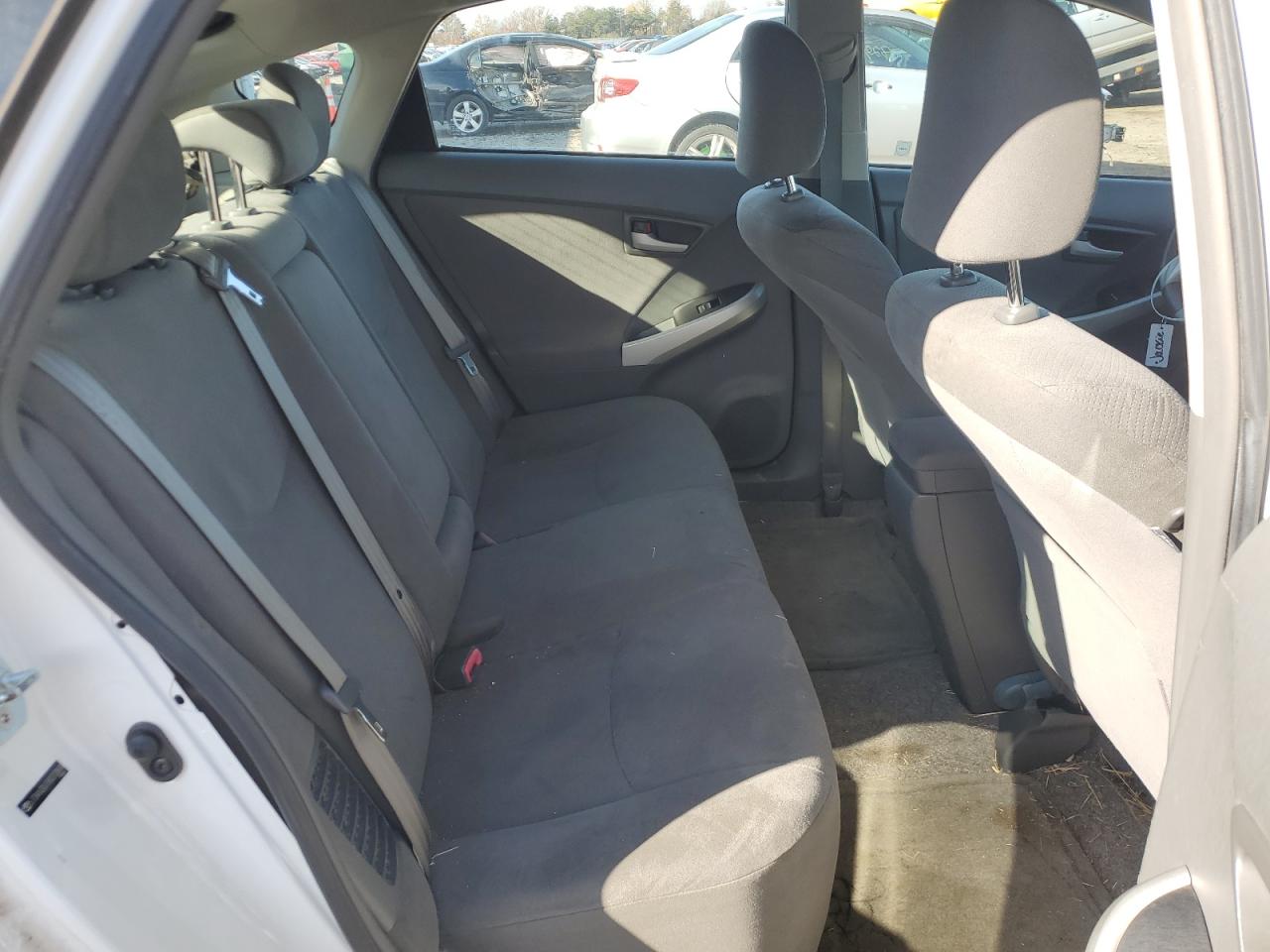 2011 Toyota Prius - Image 10