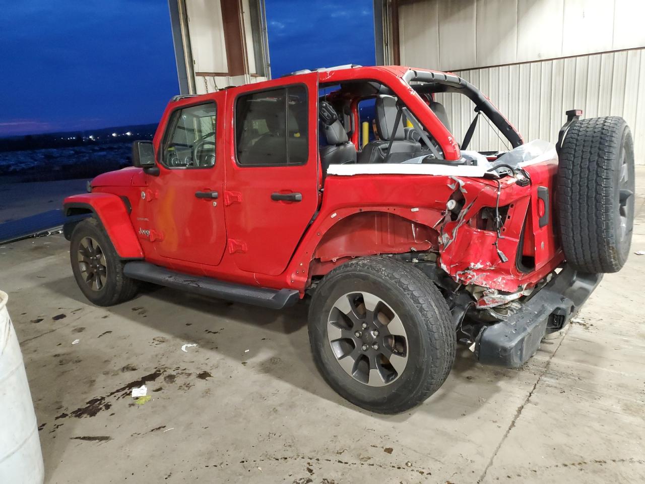 VIN 1C4HJXEG7JW161863 2018 JEEP WRANGLER no.2