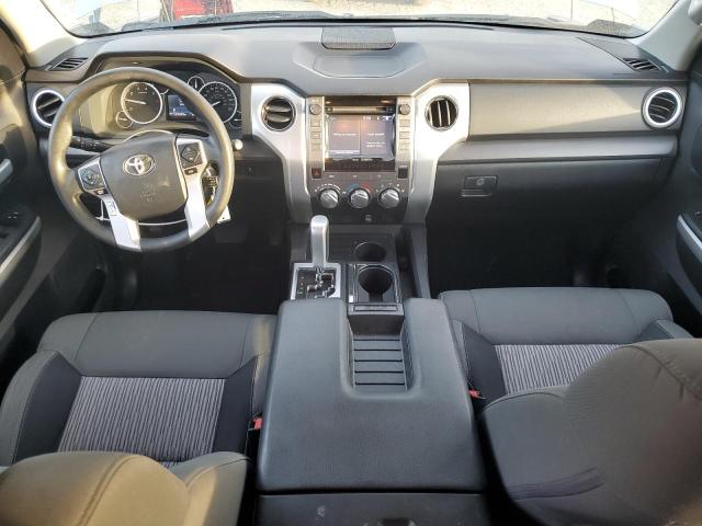  TOYOTA TUNDRA 2015 Серебристый