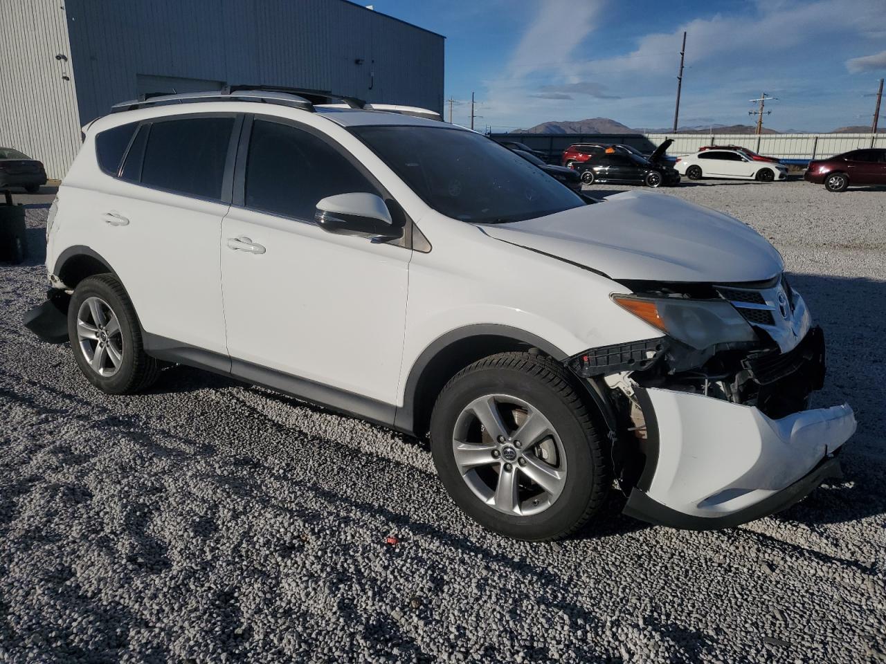 2015 Toyota RAV 4 - Image 4