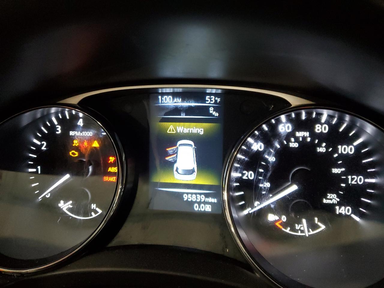 2016 Nissan Rogue - Image 9