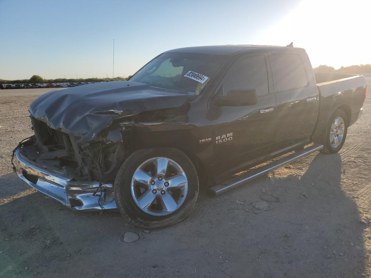 2016 RAM 1500 - Image 1