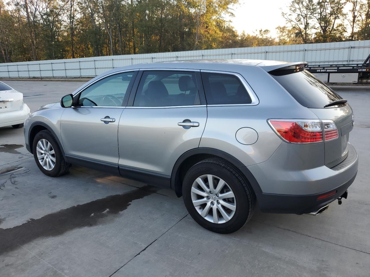 2010 Mazda CX-9 - Image 2