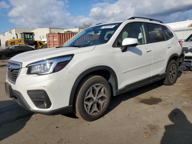 2020 Subaru Forester Premium за продажба в New Britain, CT - Rear End