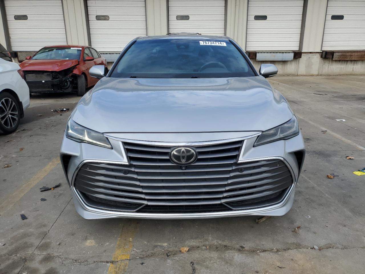 2019 Toyota Avalon - Image 5