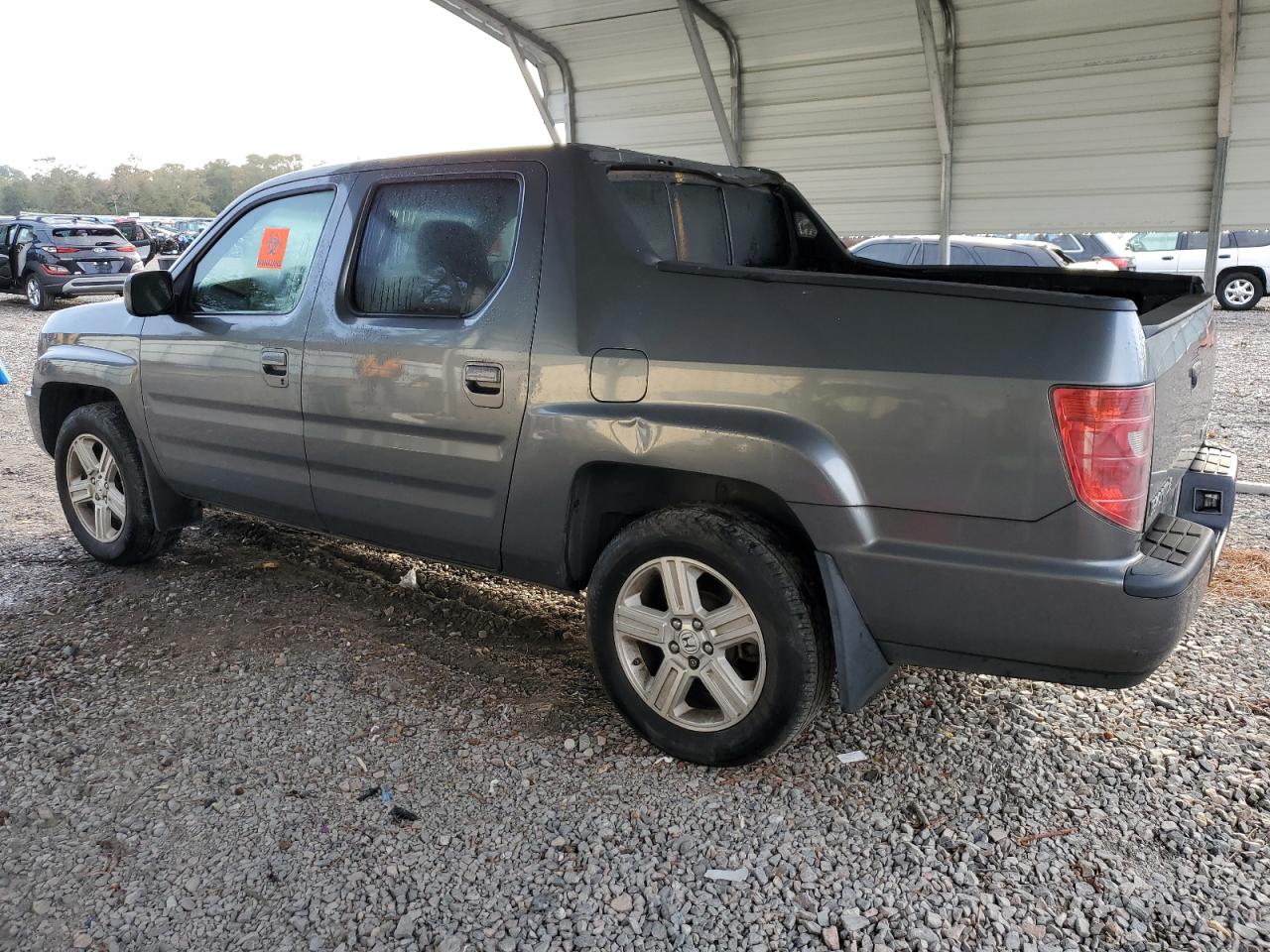 2010 Honda Ridgeline - Image 2