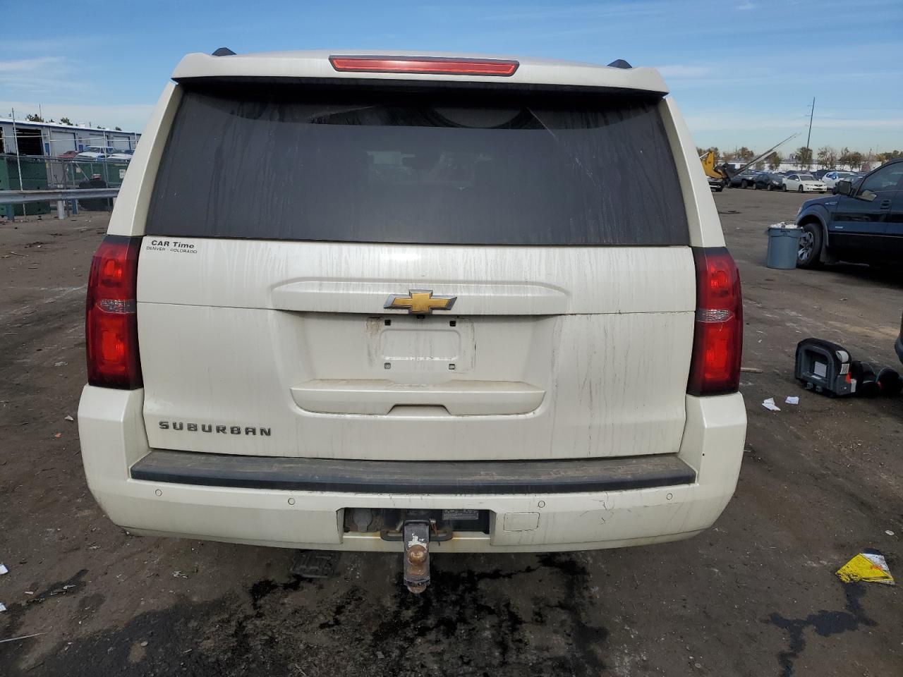 2015 Chevrolet Suburban - Image 6