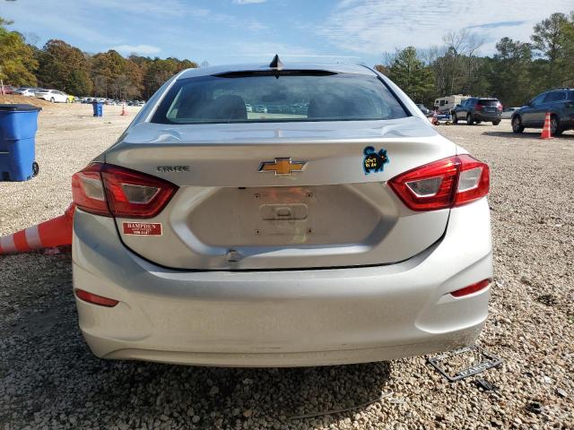  CHEVROLET CRUZE 2017 Srebrny