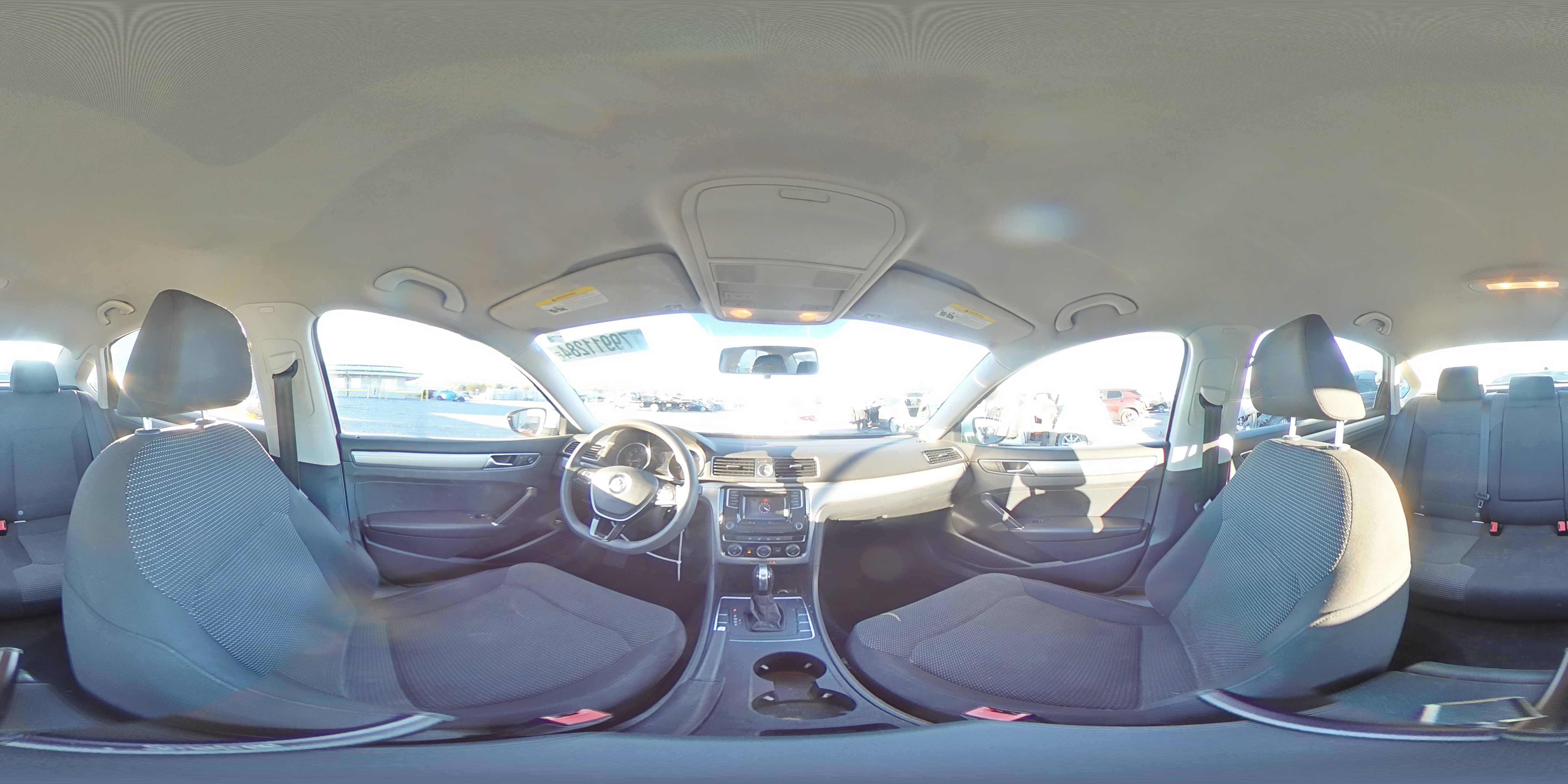2016 Volkswagen Passat - Image 14