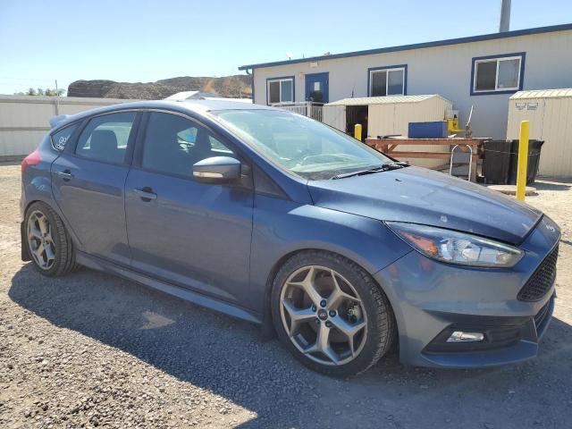  FORD FOCUS 2018 Granatowy