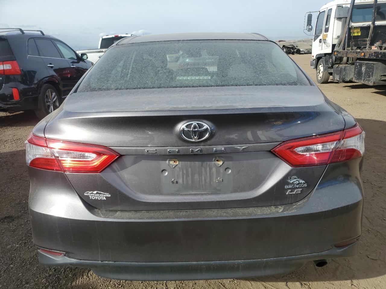 VIN 4T1B11HK0JU154358 2018 TOYOTA CAMRY no.6